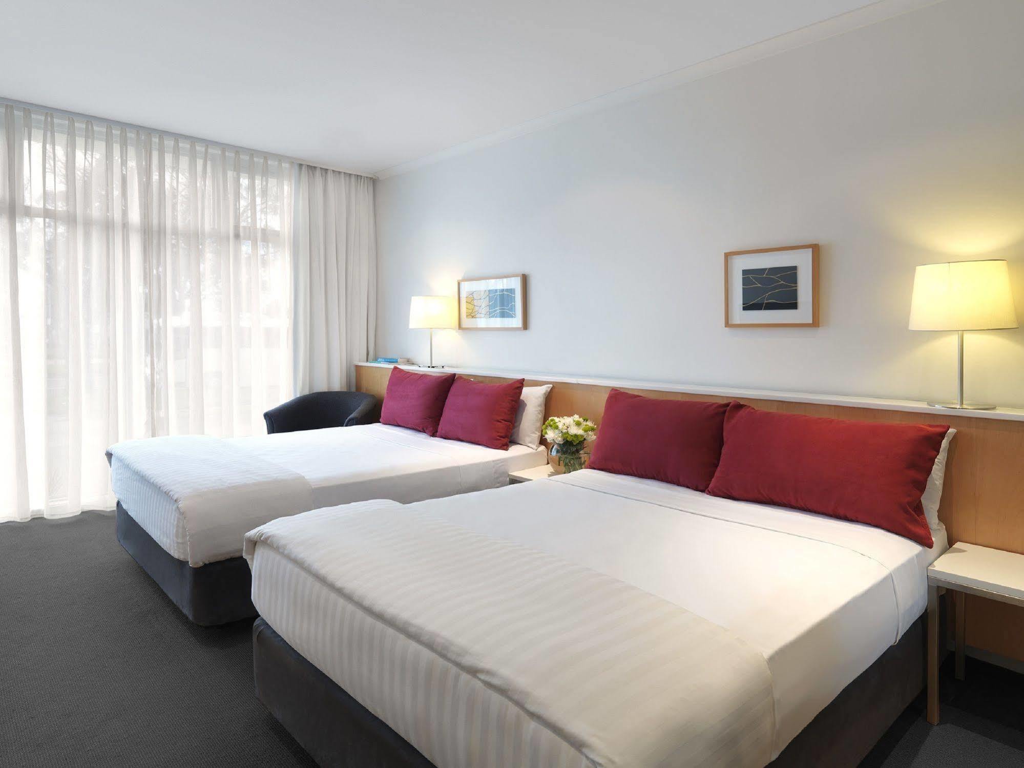 The Parkmore Hotel Melburne Exterior foto